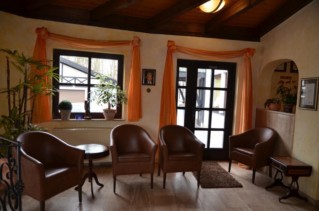 Hotel Pirsch Ramstein-Miesenbach Extérieur photo