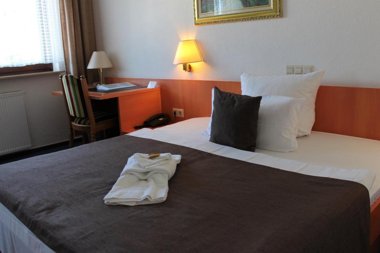 Hotel Pirsch Ramstein-Miesenbach Extérieur photo